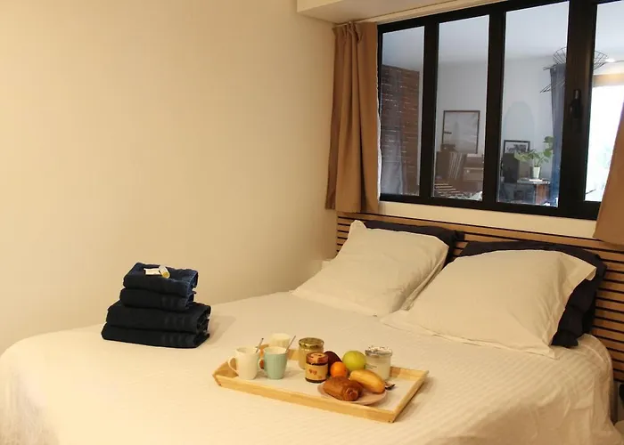 Beau & Grand T2, Balcon, Parking Au Calme Biarritz